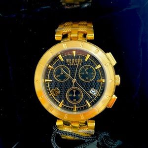 Versus by Versace black gold Logo Gent CHR watch